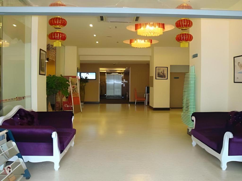 Jinjiang Inn Qingdao Wuxi Square Nanjing Road Metro Station Exteriör bild